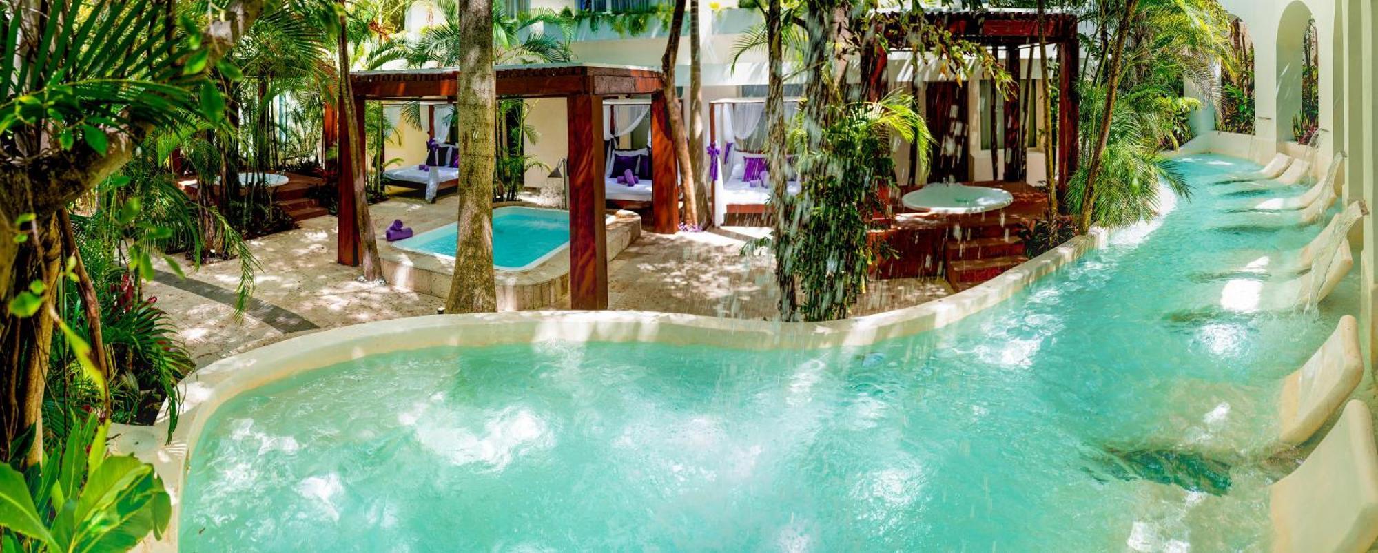 Grand Oasis Palm Station touristique 5*